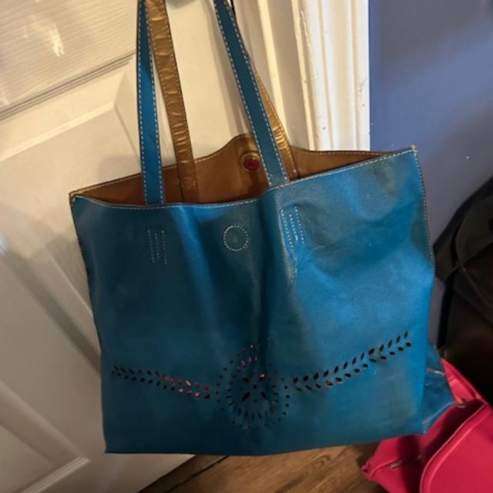 leater tote